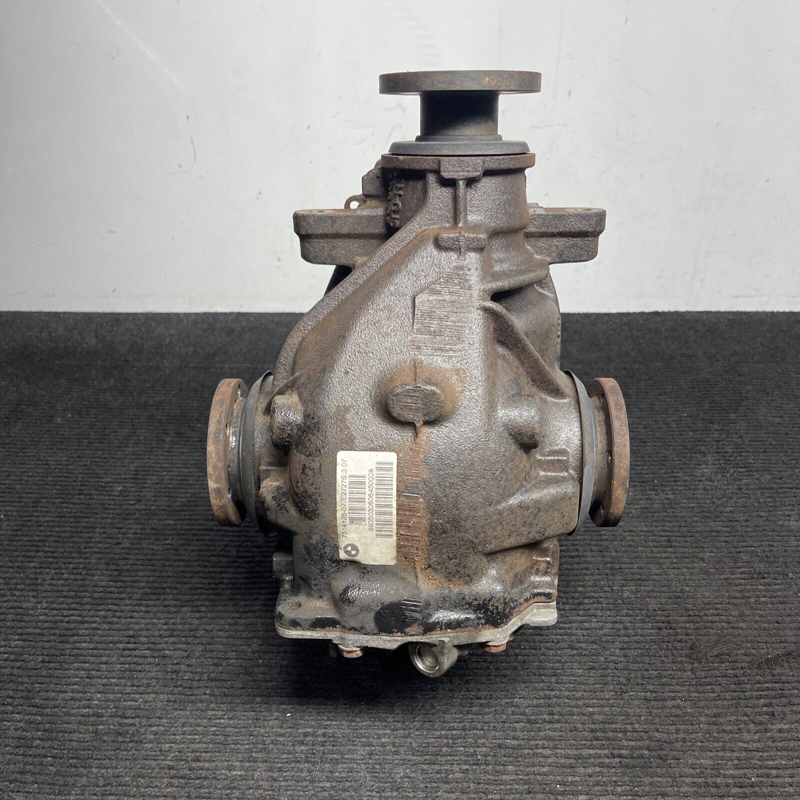 ☑️ 03-05 BMW Z4 Rear Differential Carrier 3.07 Ratio Manual Transmission 7514128